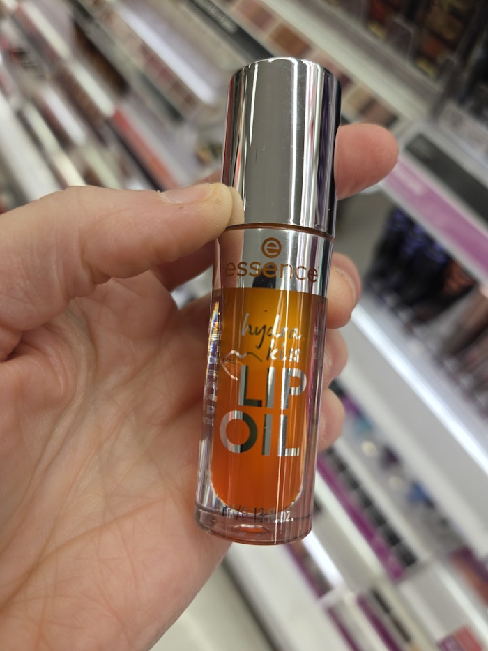 Essence Hydra Kiss Lip Oil20250223 120639