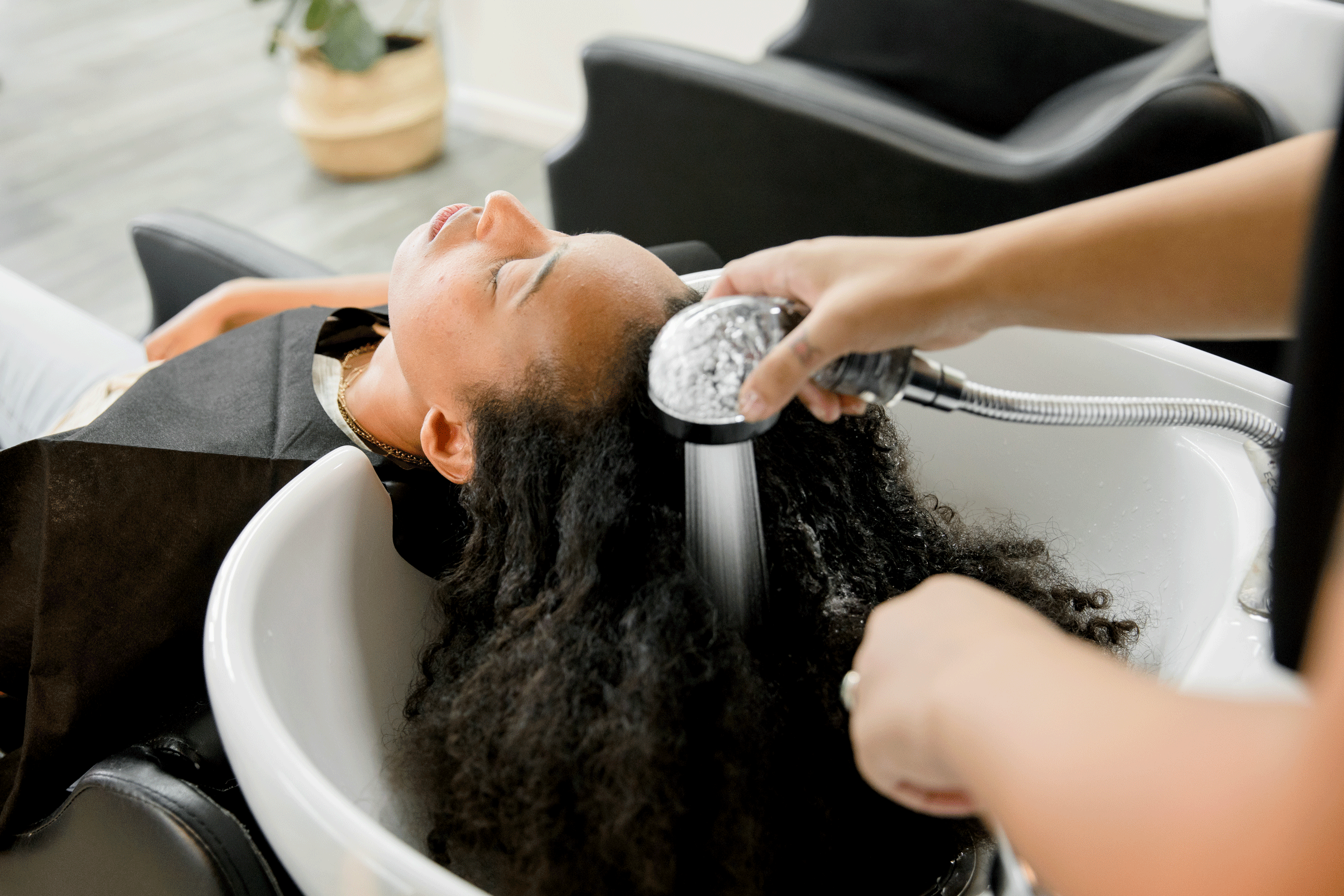 Sustain Beauty Co recently questioned more than 1,000 professional salon clients and 300 stylists about how to finance sustainability.