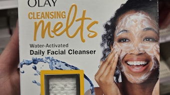 Olay Cleansing Melts Front
