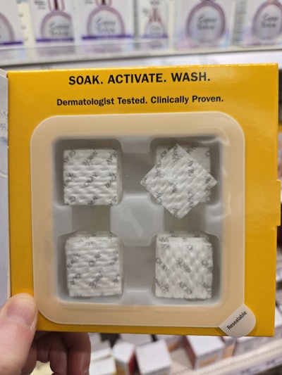 Olay Cleansing Melts Inside View