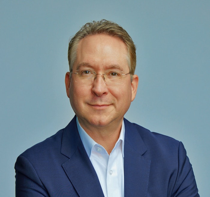 Scott Lingren has been appointed chief executive officer (CEO) of ICONS Beauty Group, succeeding Sue Nichols, the company’s founder, who is stepping up into the role of vice chair of ICONS Beauty Group's board of directors.