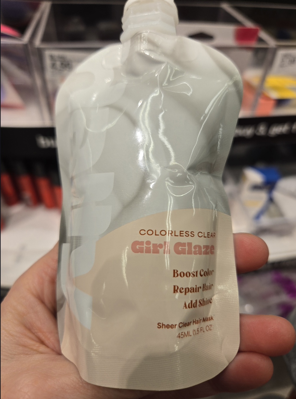 The single-use packet is available in Colorless Clear or tinted in colors including Espresso Brown, Black Licorice, Vanilla Blonde or Copper Cherry.