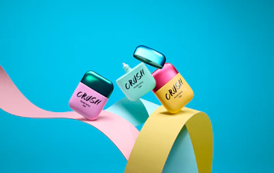 The squeezable body has a precision nozzle to ensure mess-free, controlled dispensing.