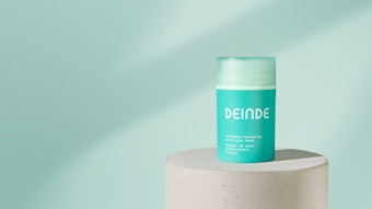 Deinde harnesses breakthrough biotechnology to support skin longevity at the cellular level.
