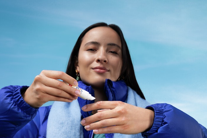 Second Skin Protection Liquid Plaster In Use