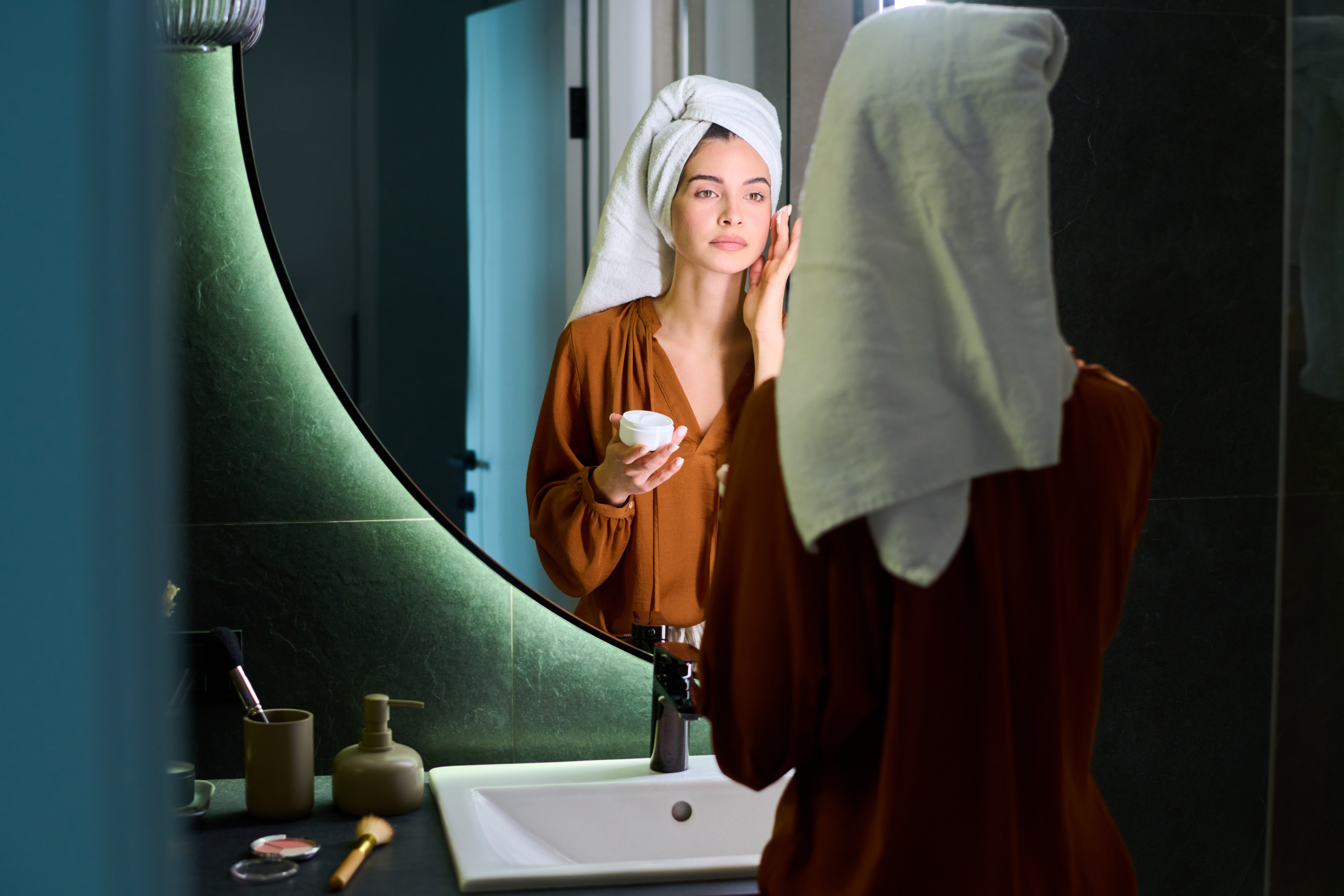 Research and industry experience consistently show that fragrance strongly influences how consumers understand texture, quality and even product efficacy.