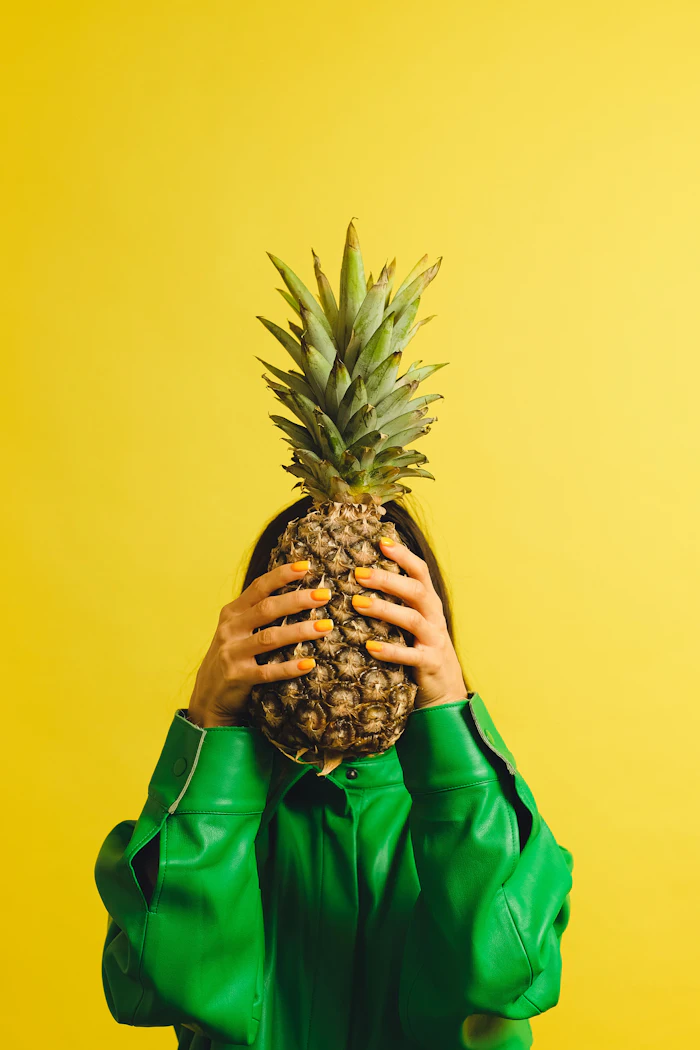 Mane's Antillone combines vibrant pineapple, pear and apple notes with fleshy green nuances to create a fresh, authentic fruity profile that enhances both flavors and fragrances with exceptional juiciness and realism.
